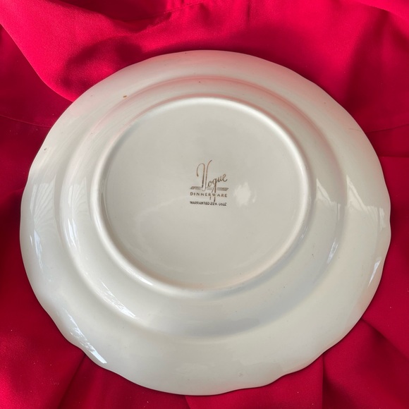 Vogue Dinnerware 22K gold plates